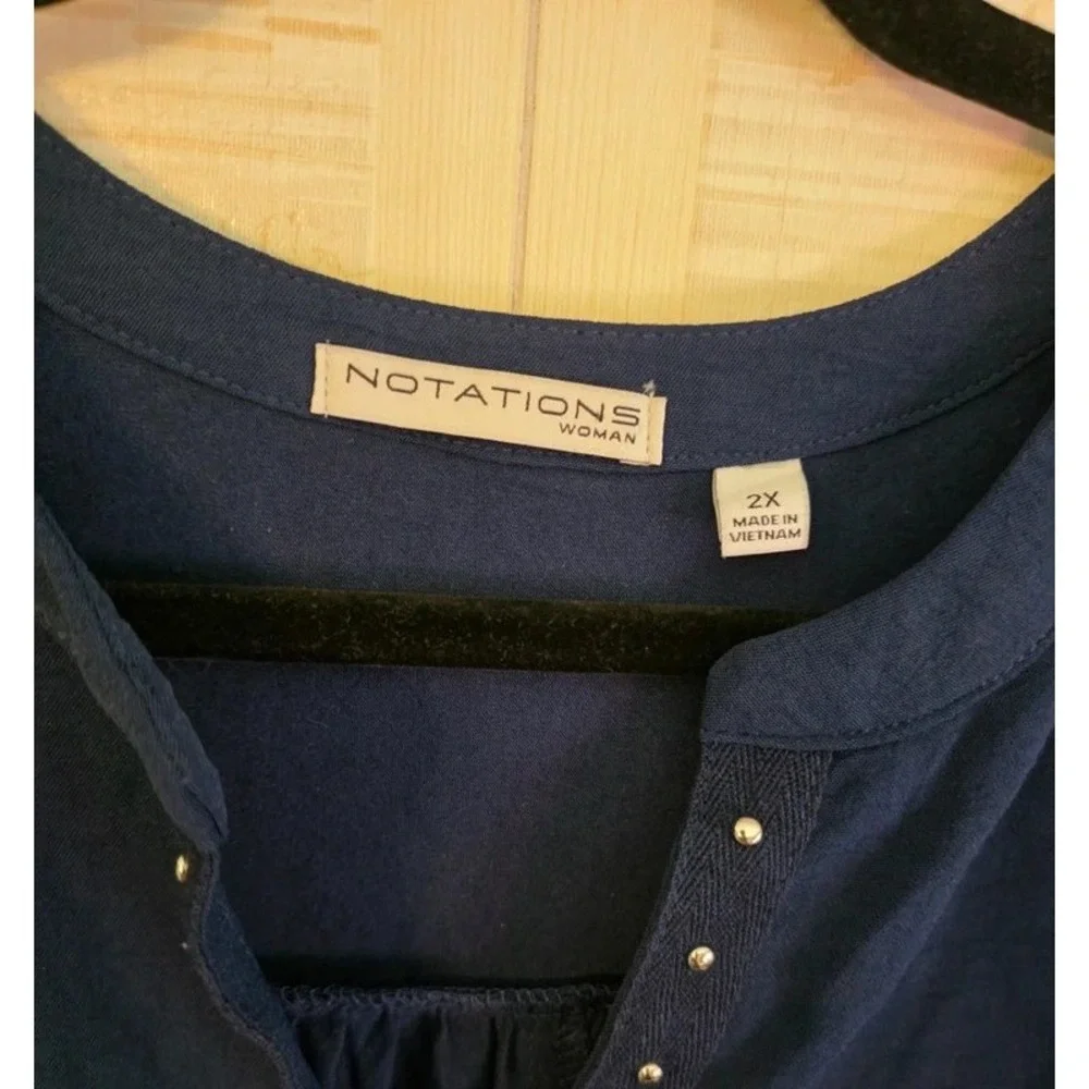 Notations Woman Navy Blue Studded Split Neck Blouse 2X Smocked Cuff Top
